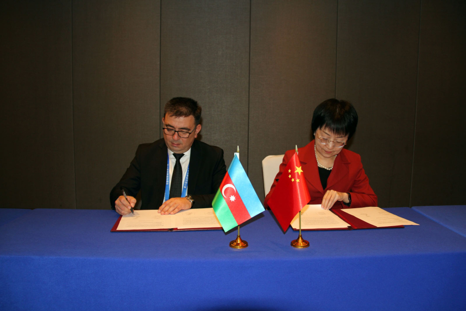 AZERTAC, China Daily ink cooperation agreement