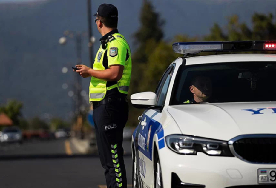 Yol polisi yağışlı hava ilə əlaqədar sürücülərə müraciət edib