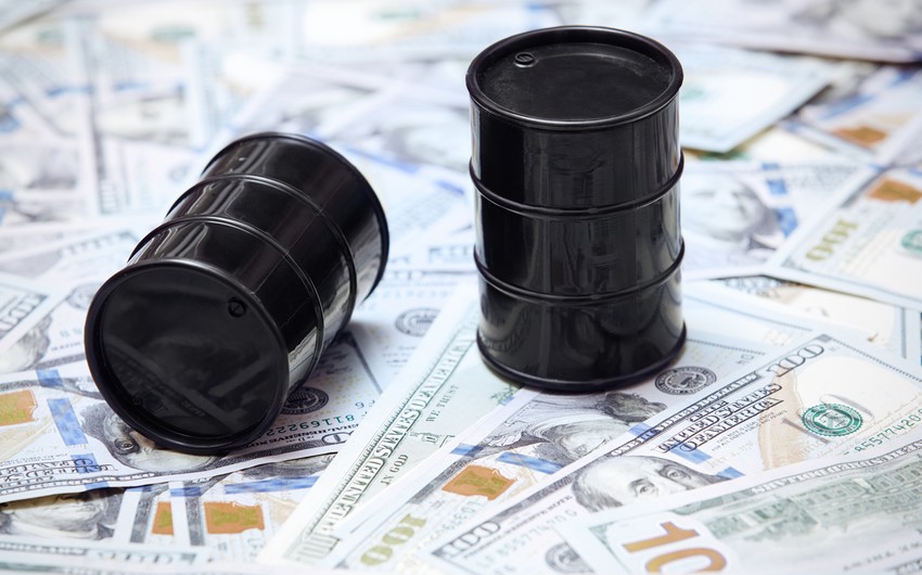 Brent crude price on ICE falls below $72 per barrel