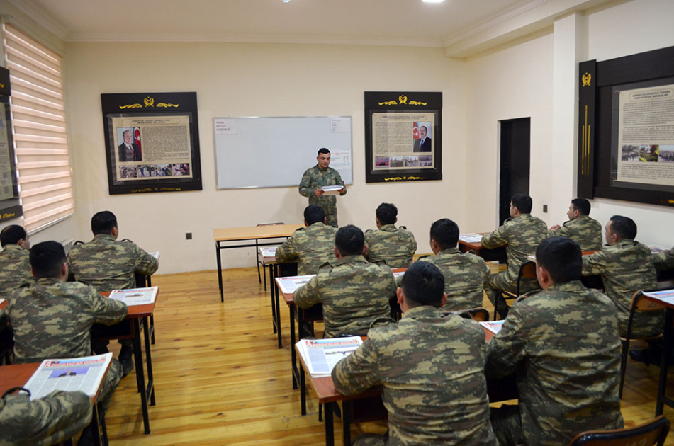 Müdafiə Nazirliyi: Hərbi vəzifəlilərlə keçirilən təlim toplanışı davam edir