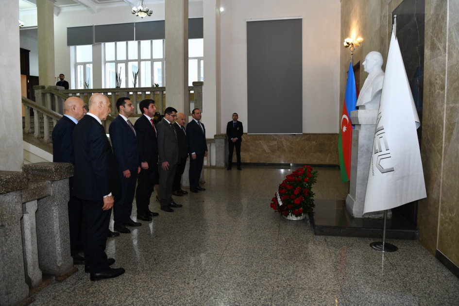 Balaxanıda birəsrlik tarixi olan neft quyusuna “Azərbaycan Dövlət Neft və Sənaye Universiteti-100” adı verilib