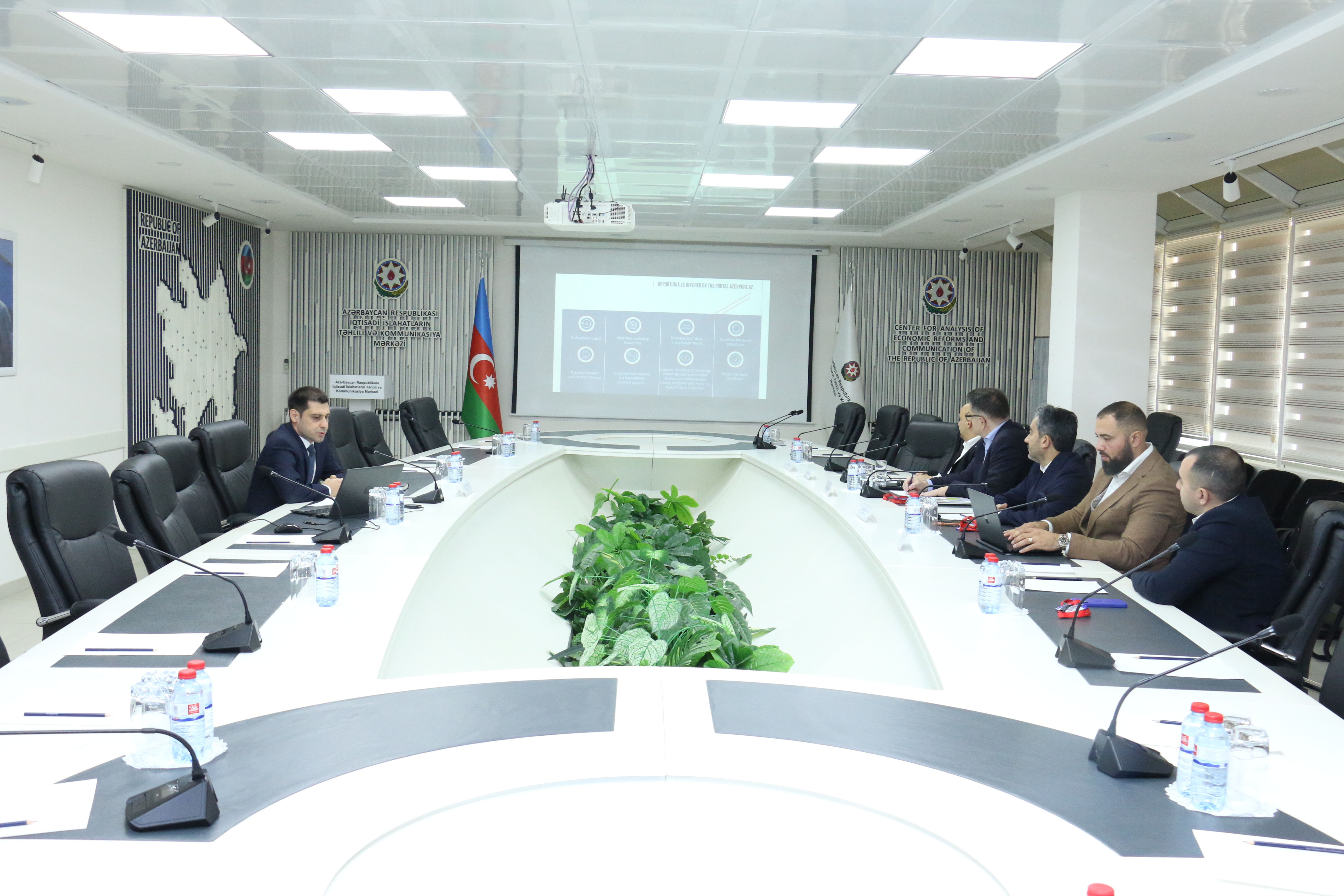 “Azexport” portalı və “Hannover Impuls” arasında beynəlxalq ticarət imkanları müzakirə edilib
