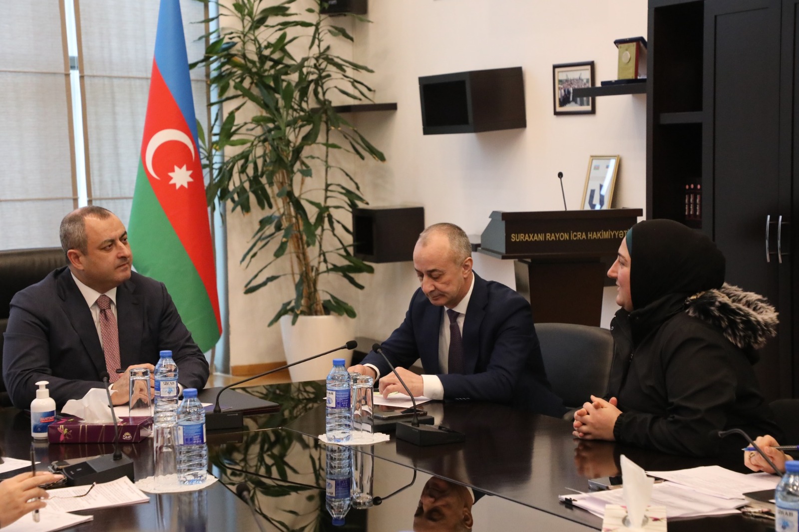 Suraxanı Rayon İcra Hakimiyyətində növbəti vətəndaş qəbulu keçirilib