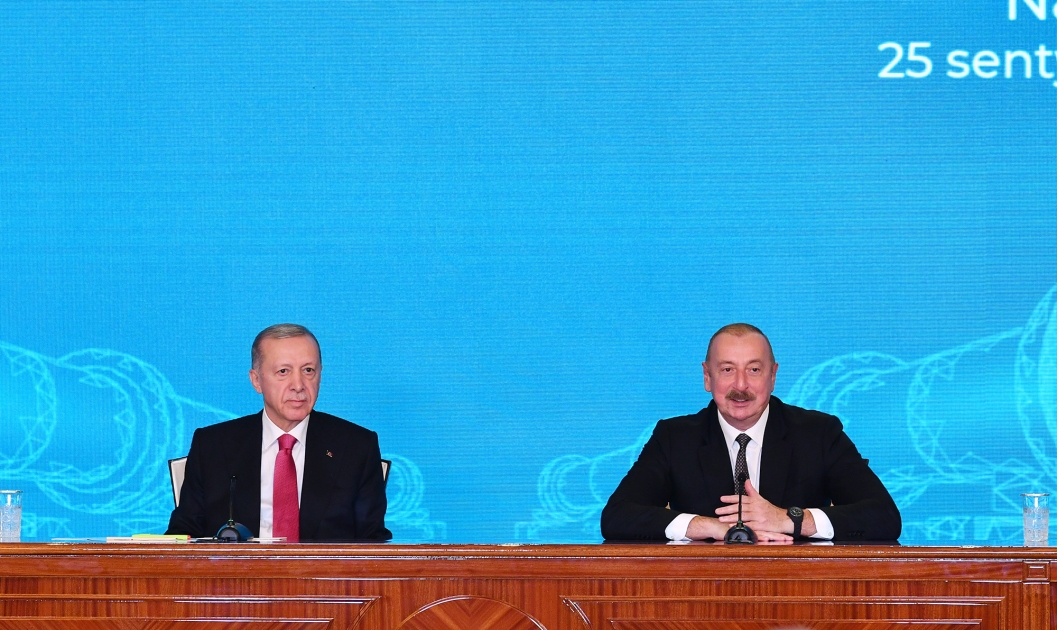 Azərbaycan Prezidenti: Türkiyə ilə ticarət dövriyyəmizin artırılması istiqamətində önəmli addımlar atılıb