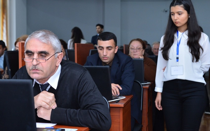 В Азербайджане стартуют собеседования для приема на работу директоров школ