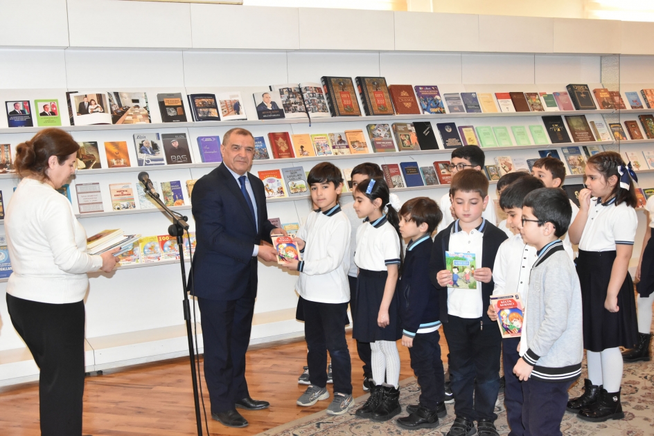 В Национальной библиотеке отметили Международный день дарения книг
