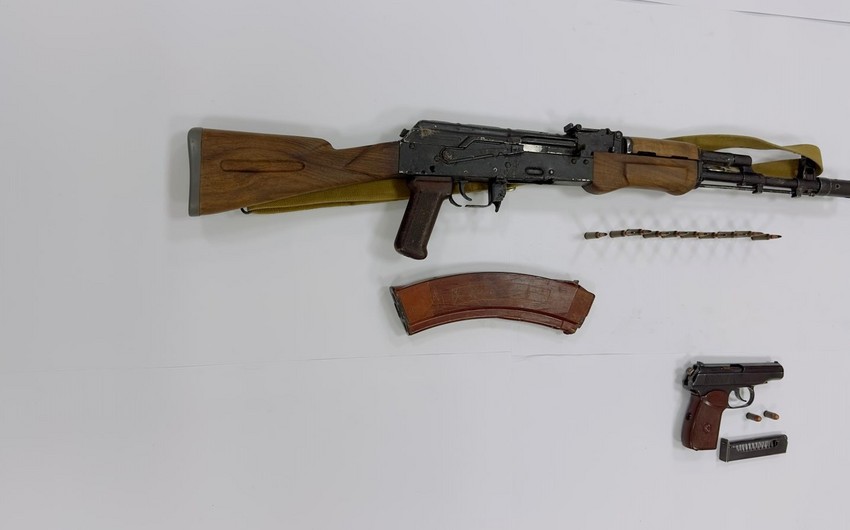 В Шеки задержан мужчина по подозрению в незаконной продаже оружия