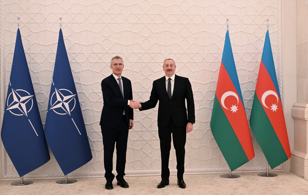 Prezident İlham Əliyevin NATO-nun Baş katibi Yens Stoltenberq ilə təkbətək görüşü olub