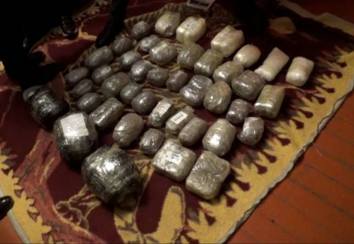 Astara sakinində 51 kiloqram narkotik maddə aşkarlandı
