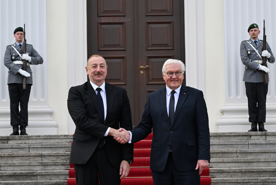 President Ilham Aliyev held one-on-one meeting with President of Germany Frank-Walter Steinmeier