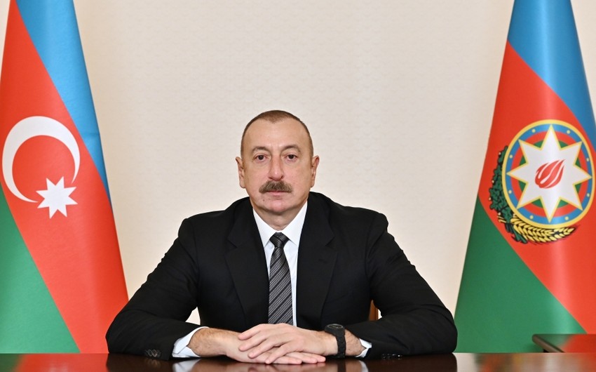 Azerbaijani President Ilham Aliyev congratulates his Polish counterpart