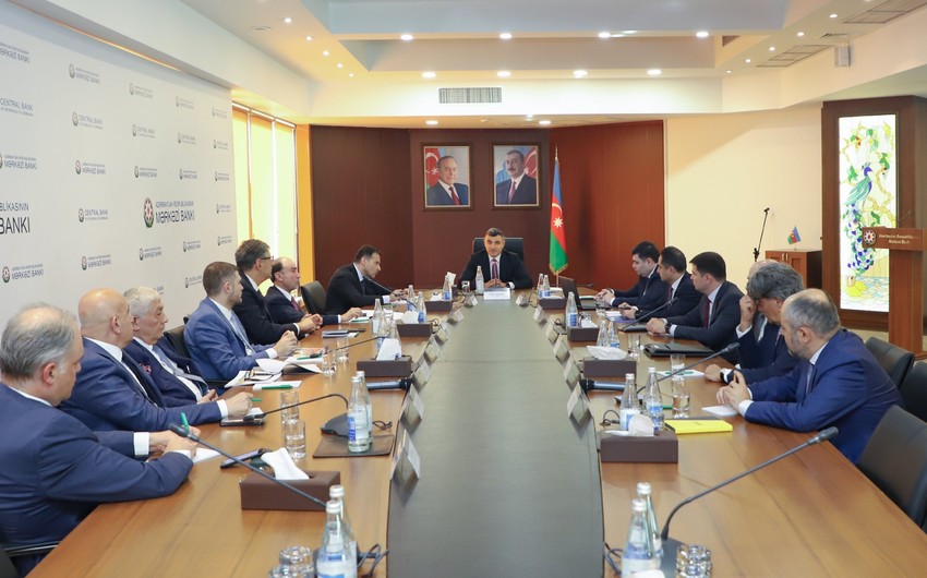 Azerbaijan’s CBA discusses latest trends in financial markets