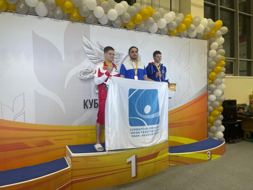Azerbaijani swimmers shine with nine medals in Russia