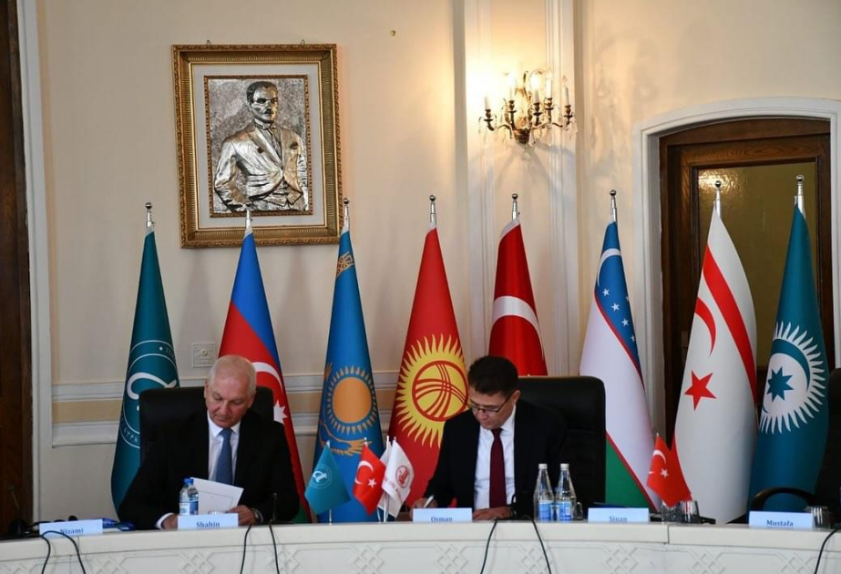 Подписан протокол о сотрудничестве по грамматике тюркских языков