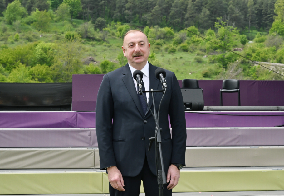 Azərbaycan Prezidenti: Şuşanın tarixi simasının bərpası istiqamətində fəal işlər gedir
