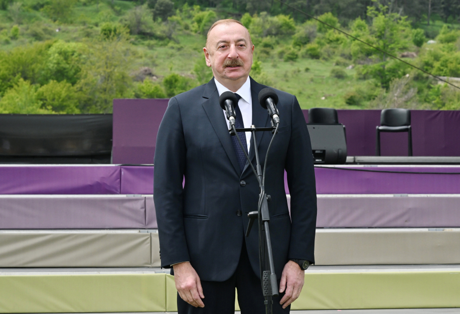 President: Azerbaijan is making great efforts to strengthen Islamic solidarity