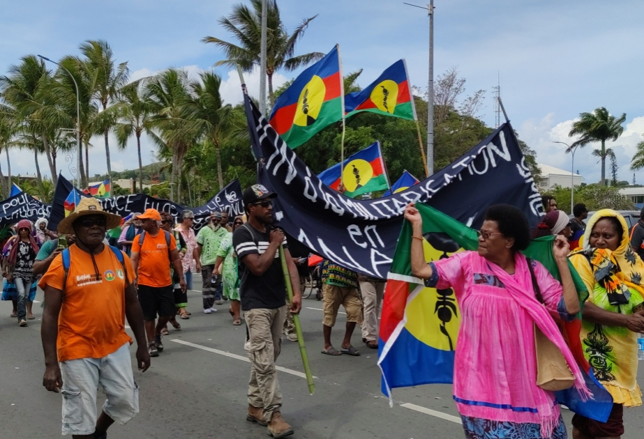 Во Франции отменят эстафету олимпийского огня в Новой Каледонии на фоне беспорядков