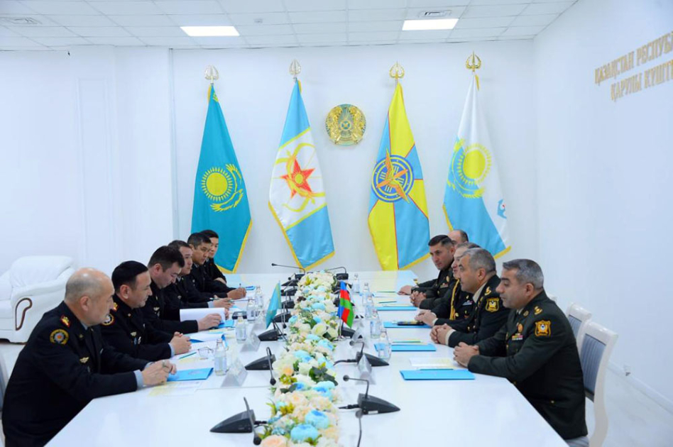Делегация Министерства обороны ознакомилась с программой обучения военной полиции Казахстана
