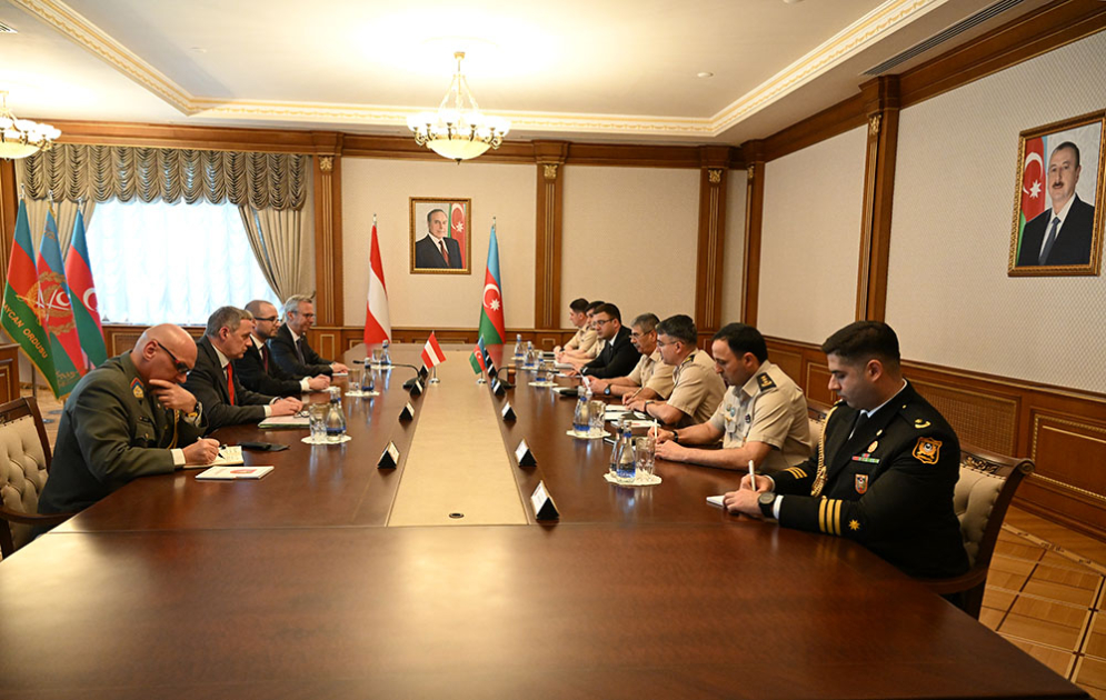 Azerbaijan, Austria discuss expansion of military relations