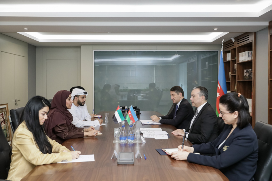 Azerbaijan, Dubai explore prospects for social cooperation