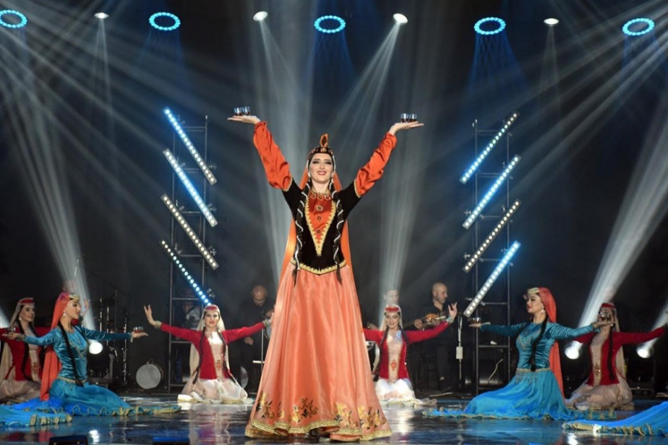 Дни культуры в Узбекистане завершились грандиозным концертом «Мой Азербайджан»