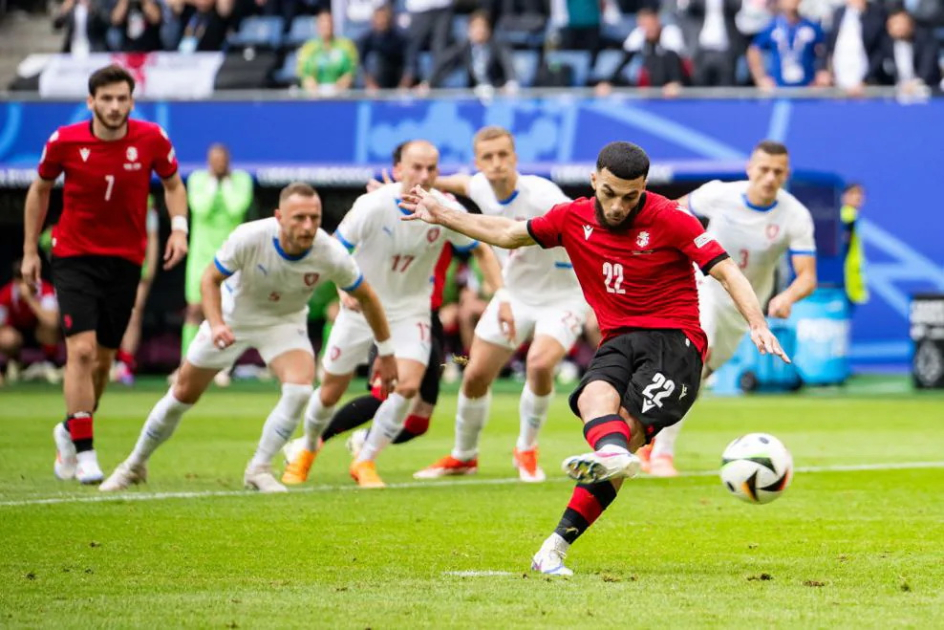 Georgia waste late chance for win over Czech Repuplic